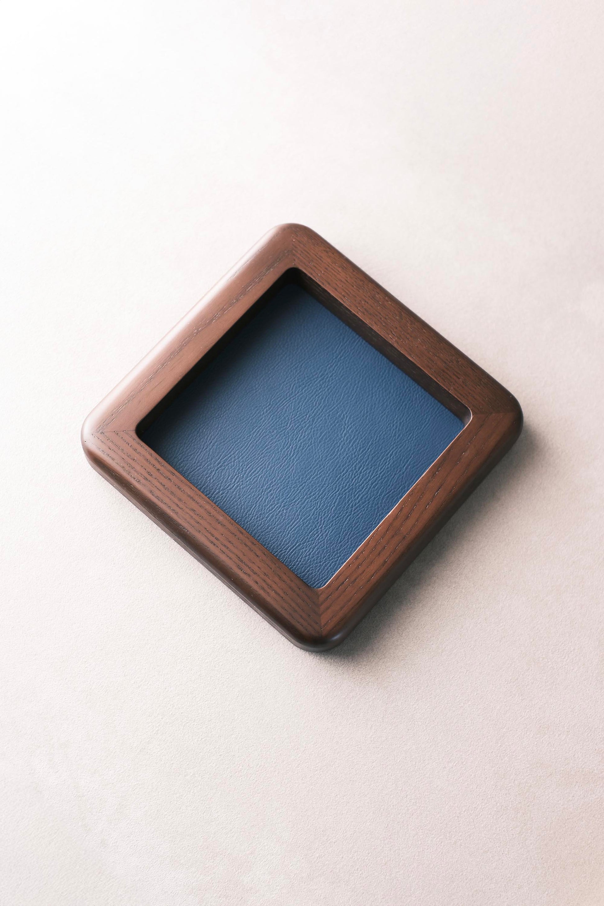 MJ88 Foldable Mahjong Dining Table – Royal Navy Blue with Stained Walnut Color Sample