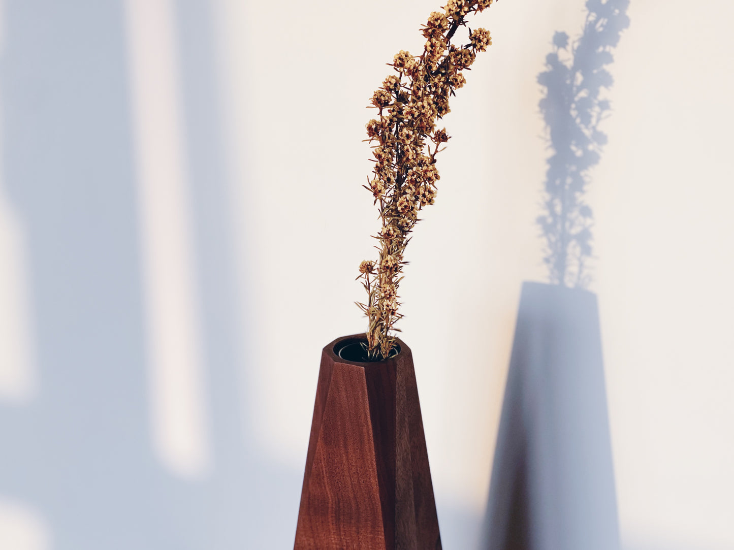 JDF214 VASE – WALNUT|一輪挿し花瓶|日本北海道實木