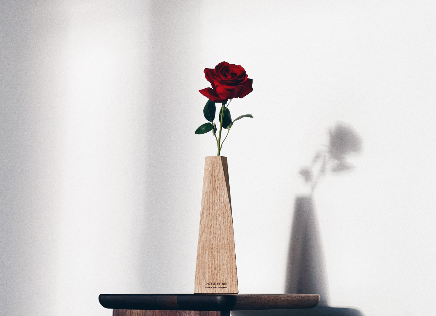 JDF214 VASE – NARA OAK|一輪挿し花瓶|日本北海道實木