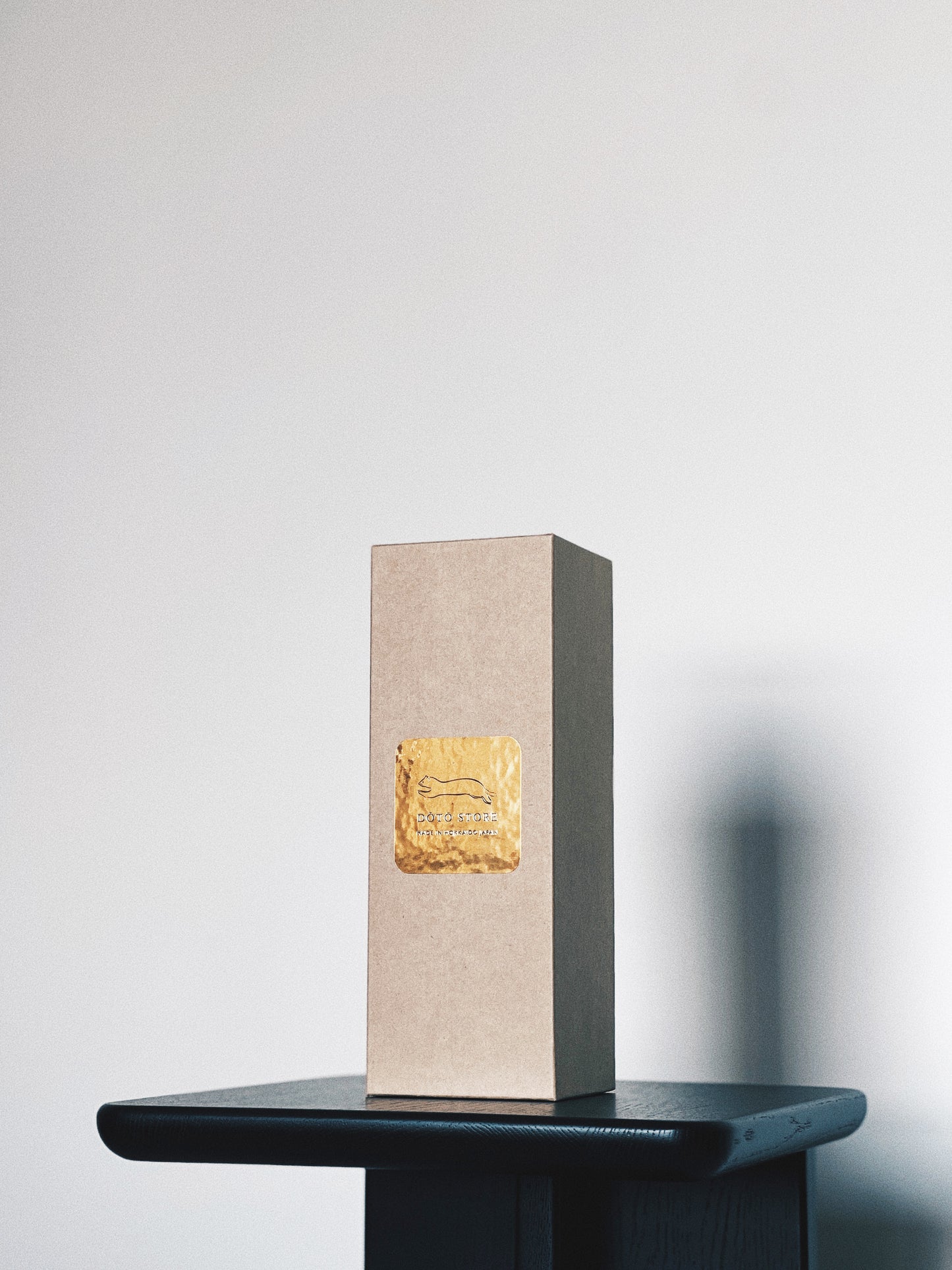 JDF214 VASE – BLACK SERIES|一輪挿し花瓶|日本北海道實木