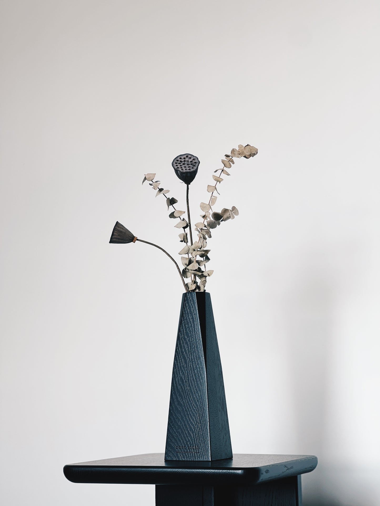 JDF214 VASE – BLACK SERIES|一輪挿し花瓶|日本北海道實木